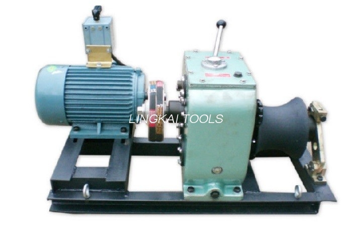 ສາຍໄຟຟ້າ 5 ໂຕນ Winch Puller Wire Rope Winch Machine With 380/220 Voltage