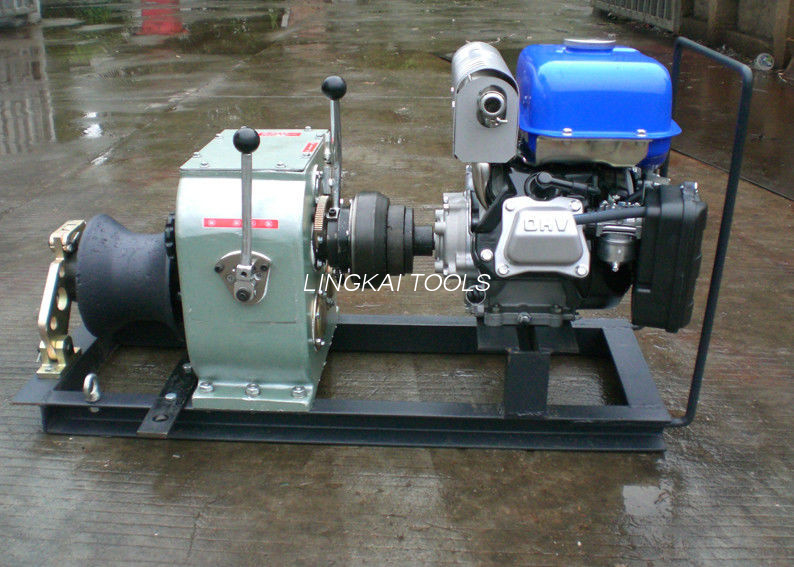 Shaft Driven Cable Winch Puller 30KN Fast Speed ​​For Line Construciton