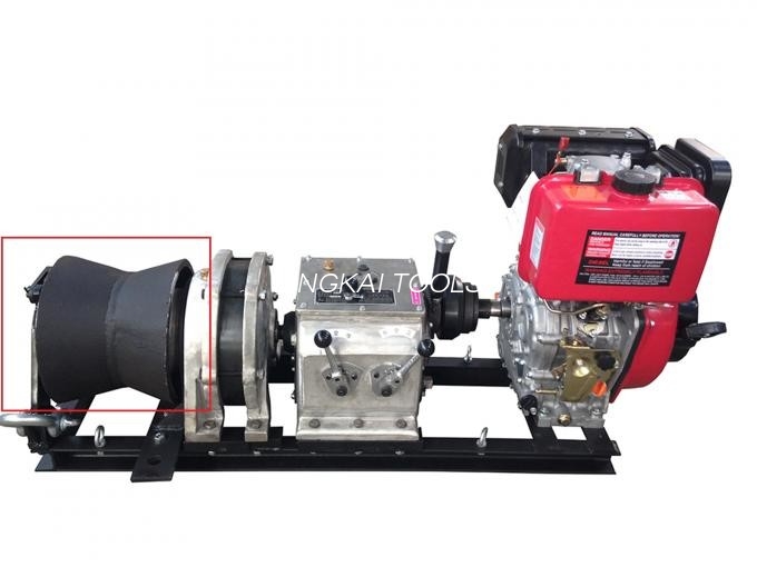 Fast Speed ​​Engine Diesel Power Cable Puller / Wire Rope Electric Winch Hoist 5 Ton