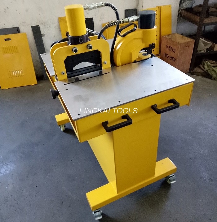 220V 50HZ Hydraulic Crimping Tool Bus Bar Processor ສໍາລັບການຕັດ Punching Bending