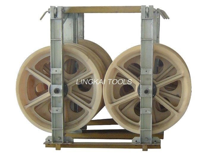 ສາມເຄື່ອງສາຍສາຍສົ່ງຂອງ Nylon Conductor Stringing Tools Customized Bundled Stringing Block