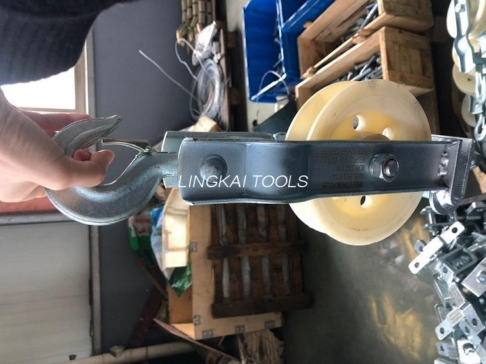 ປະເພດນັ່ງແລະຫ້ອຍສອງແບບ Conductor Wire Rope Pulley Stringing