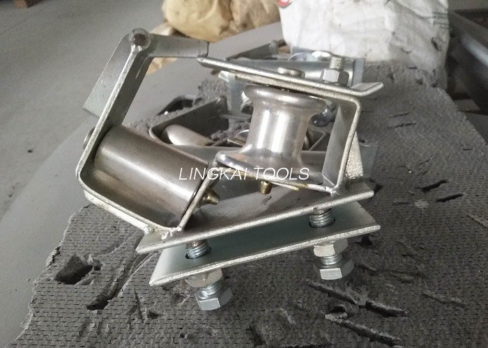 Aluminum Wheel Nylon Sheave ສ້ອມແຊມເທິງເສົາສຳລັບ Conductor ດຶງແຂນ Skyward Corner Stringing Pulley Block